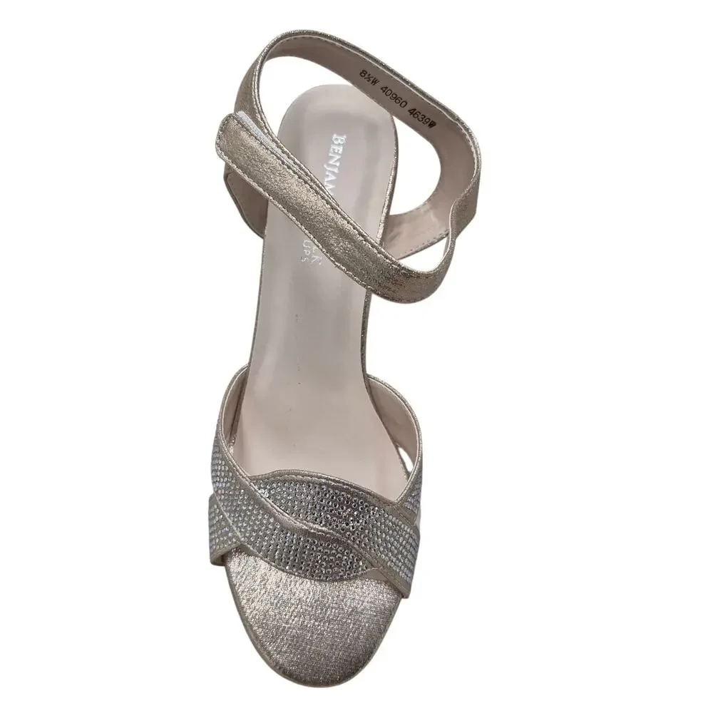 NEW Touch Ups Cam champagne prom shoe heeled strapped Sandal Women size 8.5 wide